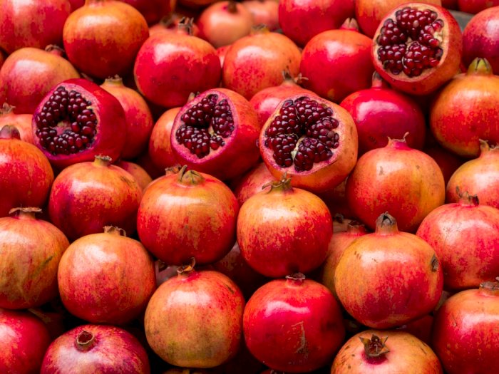 8 Manfaat Buah Delima Bagi Kesehatan Indozone Id Untuk mengatasi kerontokan rambut anda dapat menggunakan buah delima. 8 manfaat buah delima bagi kesehatan