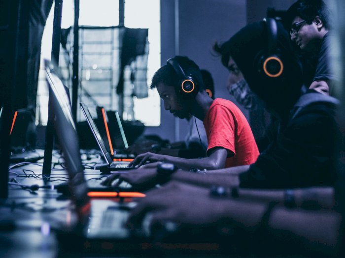 Inilah 4 Alasan Kenapa Orang Suka Nonton Orang Lain Bermain Game Indozone Id Inilah 4 Alasan Kenapa Orang Suka Nonton Orang Lain Bermain Game Indozone Id