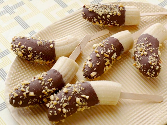 Dingin-dingin Enak, Ini Dia Resep Es Pisang Coklat Kesukaan Anak