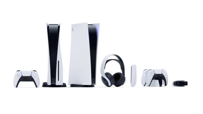 Line-up console PlayStation 5 beserta aksesorisnya (photo/Sony Interactive Entertainment) Line-up console PlayStation 5 beserta aksesorisnya