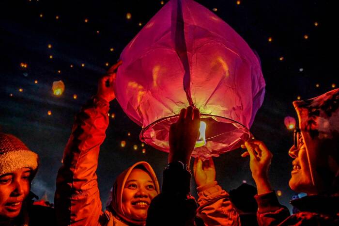 Ilustrasi penerbangan lampion pada Dieng Culture Festival di tahun sebelumnya. (Kemenparekraf) Pengunjung Dieng Culture Festival Dibatasi 50 Orang di Masa Pandemi