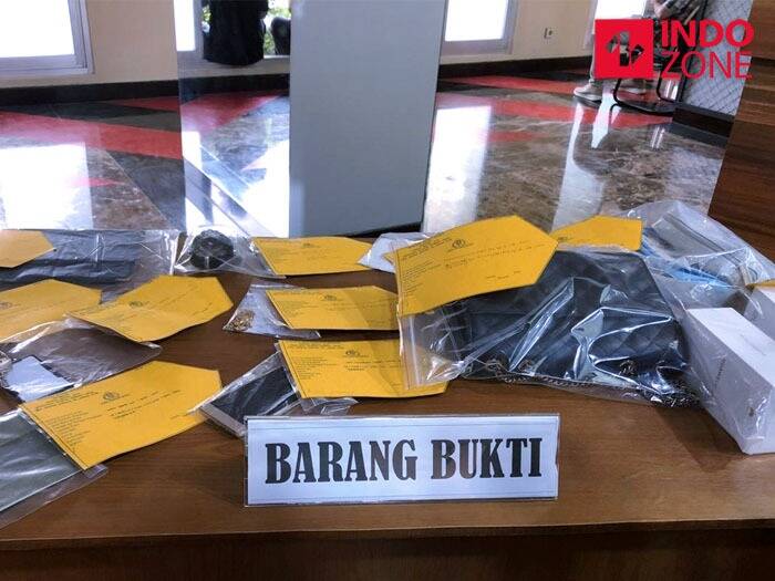 Konferensi pers kasus mutilasi di Apartemen Kalibata City, Jaksel. (INDOZONE/Samsudhuha Wildansyah) Begini Kronologi Lengkap Kasus Mutilasi Kalibata City yang Diungkap Polda Metro
