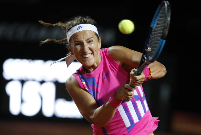 REUTERS/Clive Brunskill Victoria Azarenka dari Belarusia beraksi