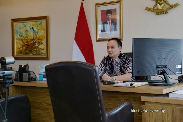 Wakil Menteri Perdagangan Jerry Sambuaga (Biro Humas Kemendag) wamendag jerry sambuaga, ekspor kertas daur ulang, kemendag,
