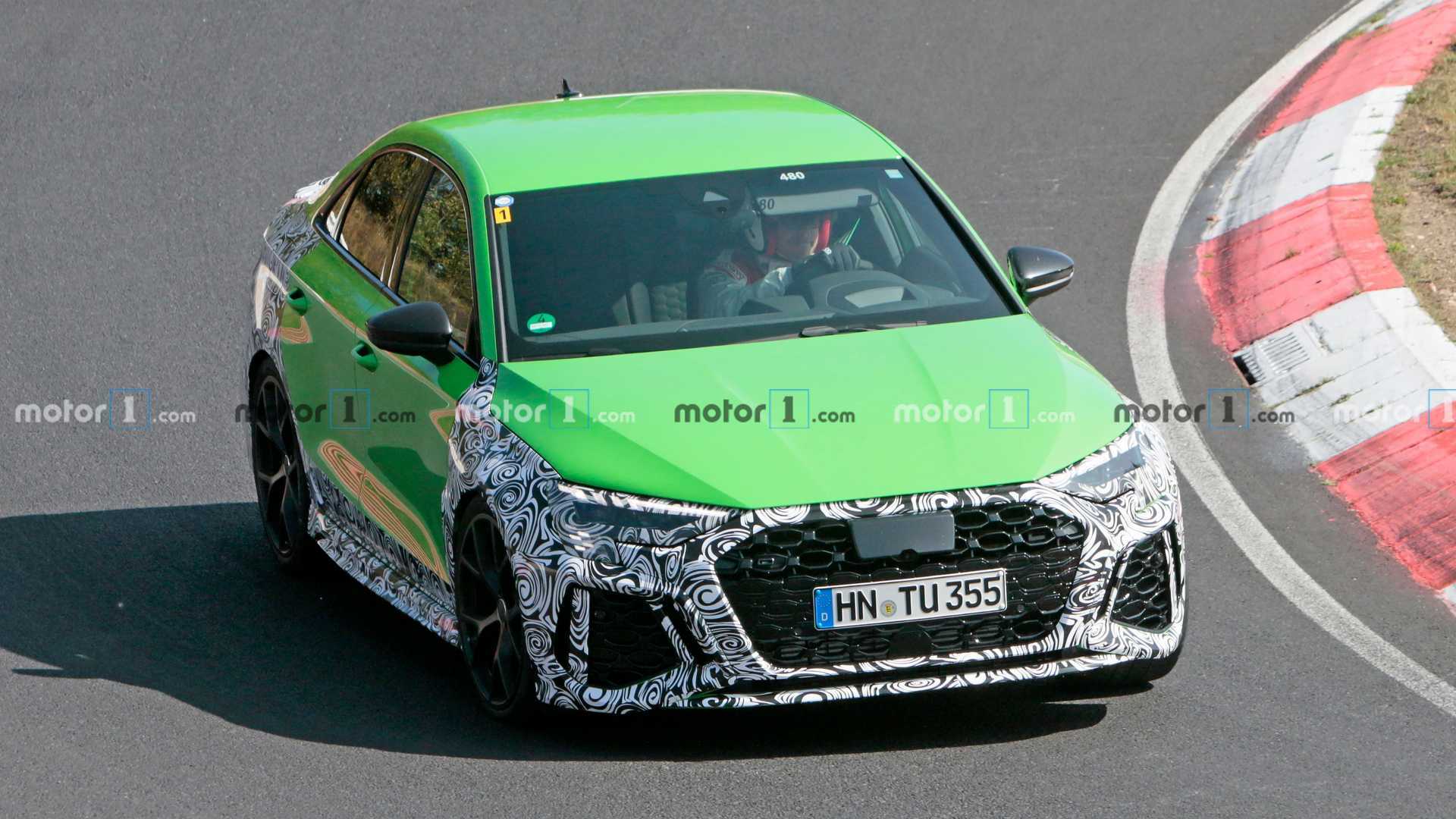 Penampakan mobil Audi RS3 Sedan 2021 di Nurburgring (photo/Motor1) Penampakan mobil Audi RS3 Sedan 2021 di Nurburgring