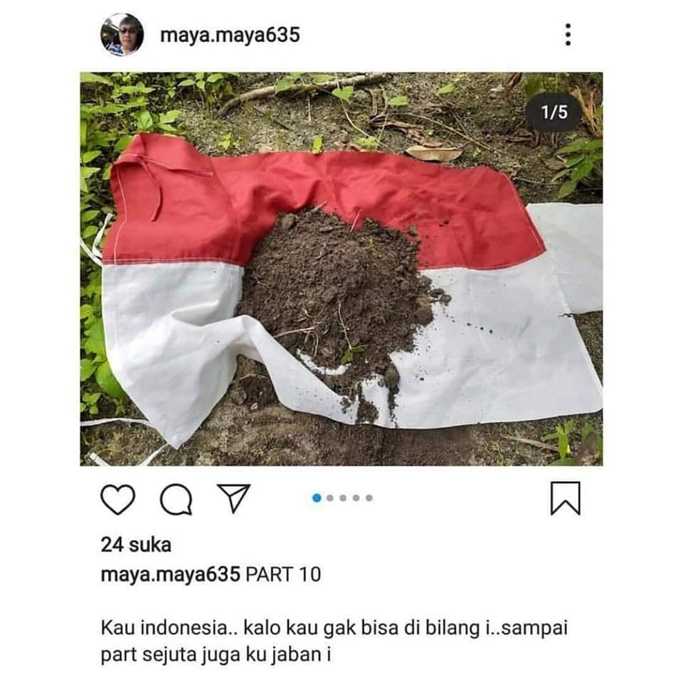 Pelaku siram bendera merah putih dengan darah haid dan injak foto wapres (Facebook/Yuni Rusmini) Pelaku siram bendera merah putih dengan darah haid dan injak foto wapres