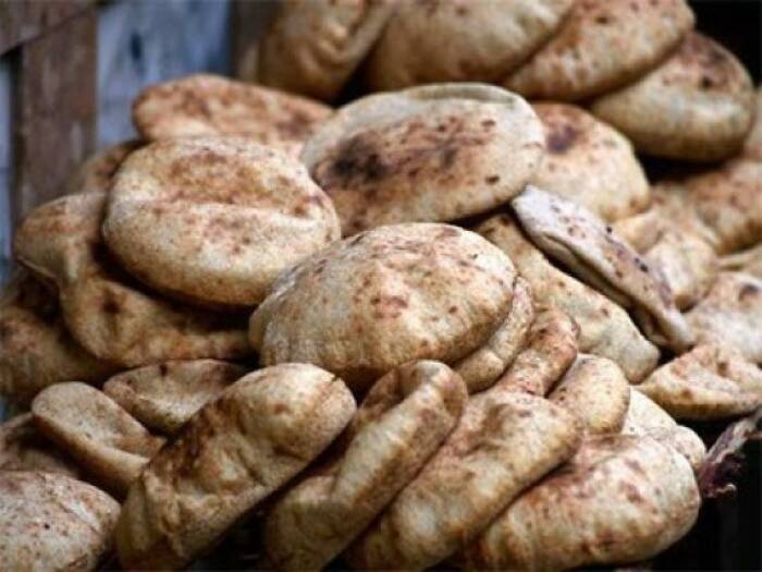 Aish Baladi, roti pipih khas Mesir. (arabamerica.com) Aish Baladi, roti pipih khas Mesir.
