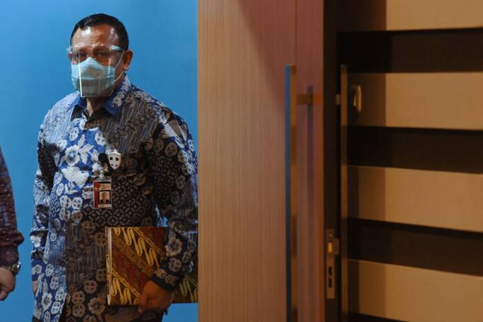 Ketua KPK Firli Bahuri (Foto: ANTARA/Hafidz Mubarak A) Ketua KPK, Firli Bahuri, Kode Etik