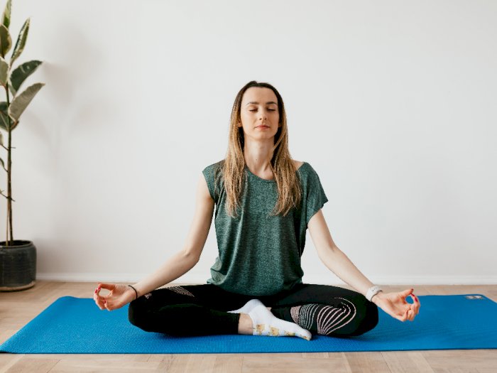 Ilustrasi yoga (Foto: Pexels/Karolina Grabowska) Yoga, Sendiri, Olahraga