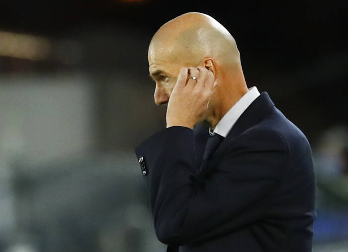 Pelatih Real Madrid Zinedine Zidane (REUTERS/Juan Medina) Pelatih Real Madrid Zinedine Zidane