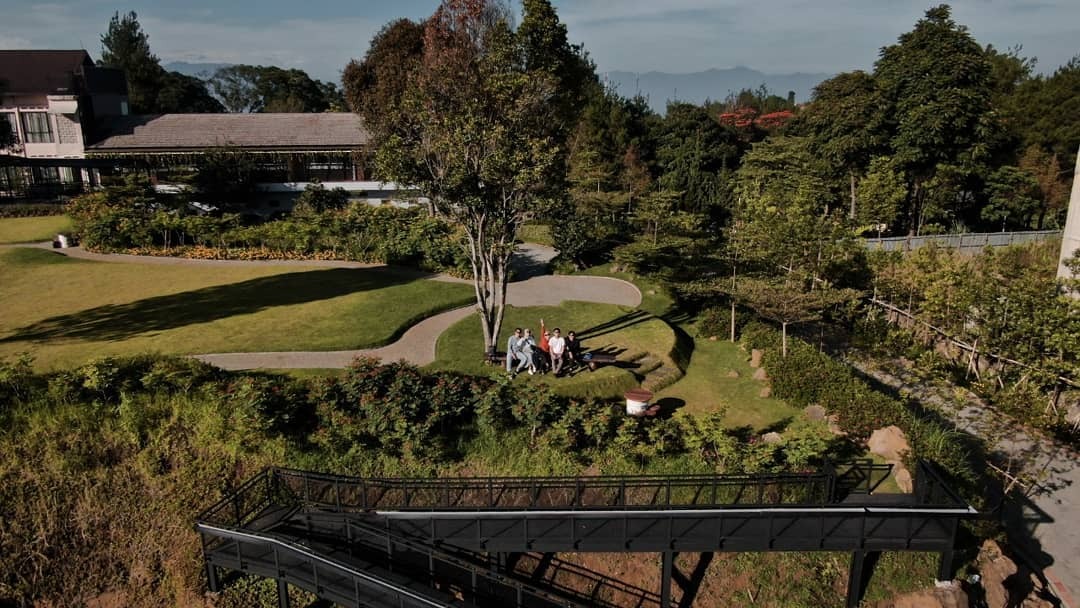 Green Forest Resort Bandung. (photo/Instagram/@greenforestbandung) rekomendasi wisata lokal long weekend
