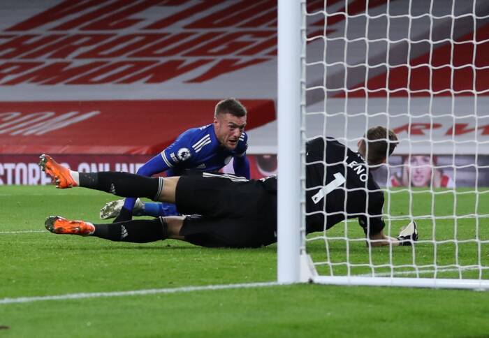 Pemain Leicester City Jamie Vardy mencetak gol pertama mereka (REUTERS/Catherine Ivill) Pemain Leicester City Jamie Vardy mencetak gol pertama mereka