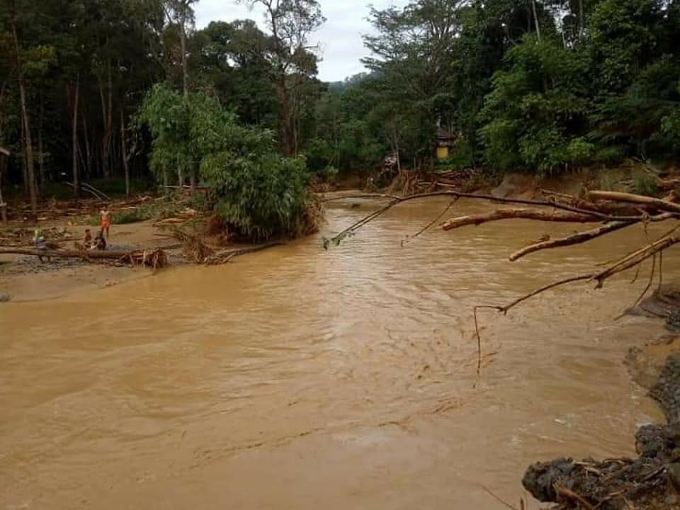 Banjir bandang di Langkat. / instagram/ seputarbinjai_ Banjir bandang di Langkat. / instagram/ seputarbinjai_