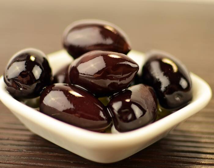 Zaitun hitam (Pixabay/diapicard) Zaitun hitam