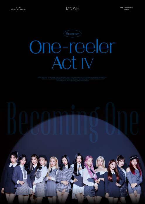 Para member IZ*ONE dengan konsep image