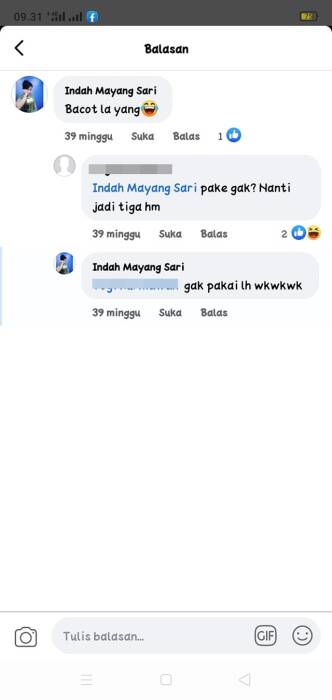 Pembahasan pemakaian kondom antara dia dan sang pacar (Facebook) Pembahasan pemakaian kondom antara dia dan sang pacar