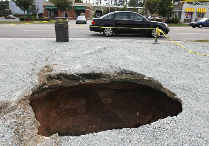 Durhan sinkhole. (Flickr/Champion Foundation Repair) Durhan sinkhole. (Flickr/Champion Foundation Repair)