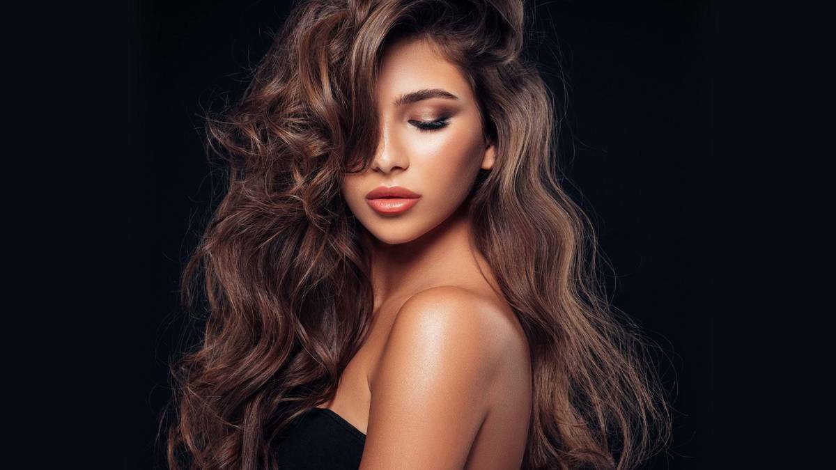 Warna Rambut Golden Black. (Photo/lorealparisusa.com) Warna Rambut yang Jadi Tren Buat Wanita Berkulit Sawo Matang