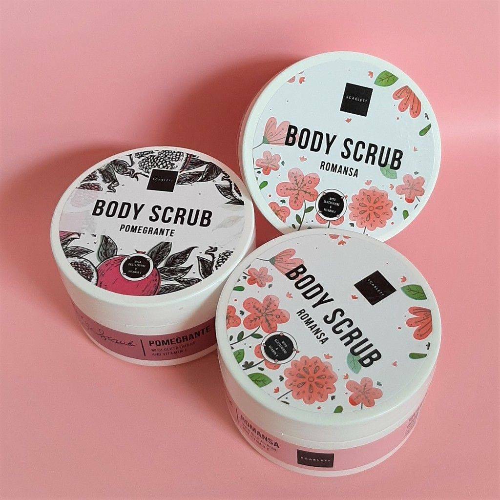 Scarlett Whitening Body Scrub.(Shopee.co.id) Bodycare yang mengatasi maslaah lipatan kulit