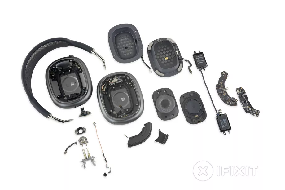 Tampilan komponen dari headphone AirPods Max buatan Apple (photo/Dok. iFixit) Tampilan komponen dari headphone AirPods Max buatan Apple