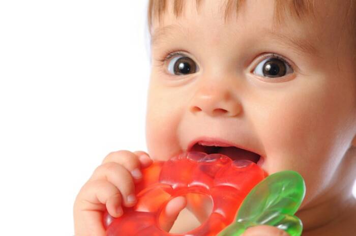 Kado Untuk Bayi (Photo/Freepik/youranedopekin) kado untuk bayi