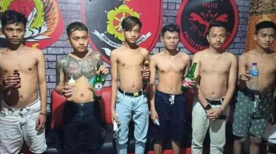 AN dan teman-temannya ditangkap. ist