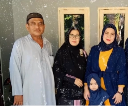Adik Yumna bersama ibu serta kakek neneknya (Tiktok) yumna, penumpang sriwijaya air, sriwijaya air