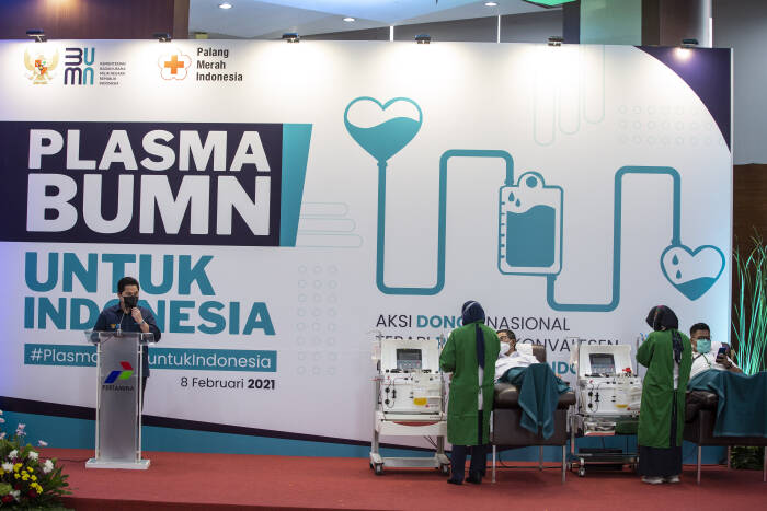 Menteri BUMN Erick Thohir (kiri) menyampaikan sambutan (ANTARA FOTO/Dhemas Reviyanto) Menteri BUMN Erick Thohir (kiri) menyampaikan sambutan (ANTARA FOTO/Dhemas Reviyanto)