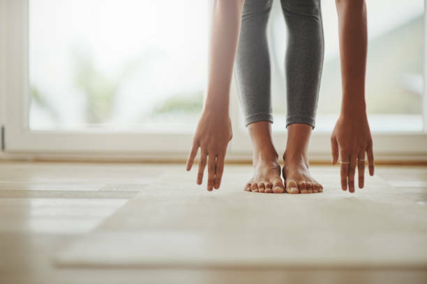 photo/istock/PeopleImages lakukan peregangan - badan pegal pegal